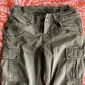 AEO Boyfriend Cargo Army Pant